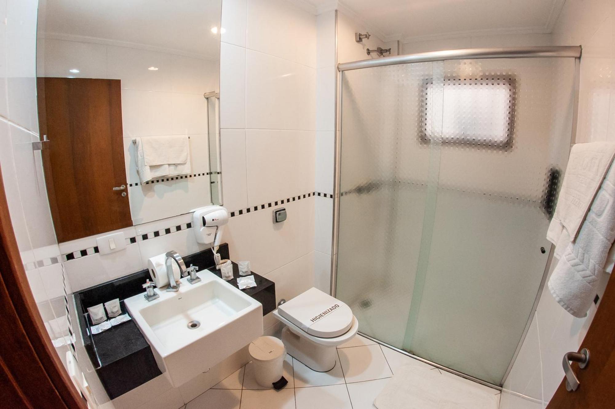 London Hotel Londrina Kamer foto