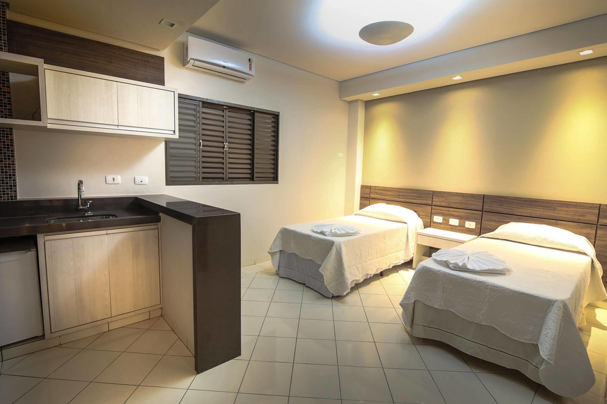 London Hotel Londrina Buitenkant foto